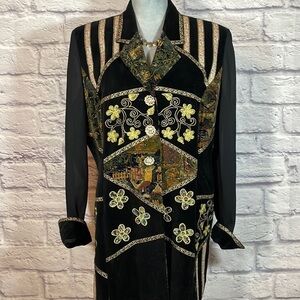 Awesome 80’s vintage velvet patchwork and embroidered blazer jacket